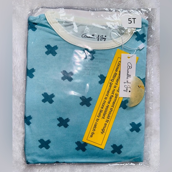 NIB Bundle of Joy Bamboo Set - Picture 2 of 2